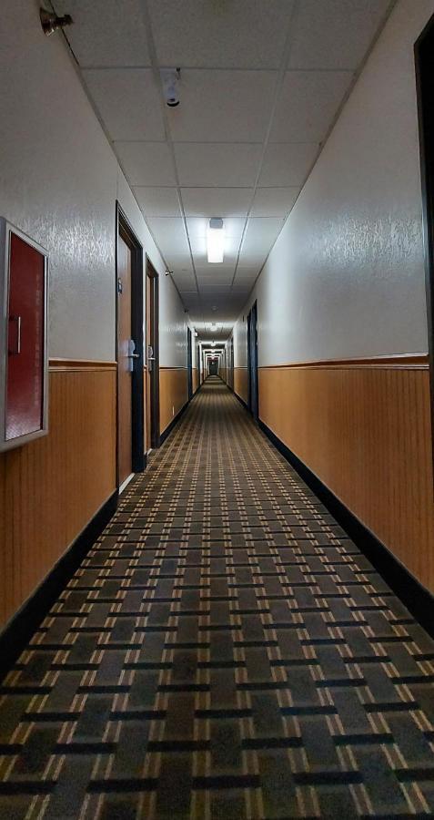 Days Inn By Wyndham Willmar Kültér fotó