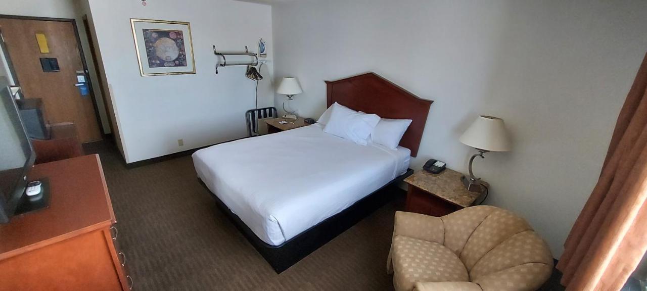 Days Inn By Wyndham Willmar Kültér fotó