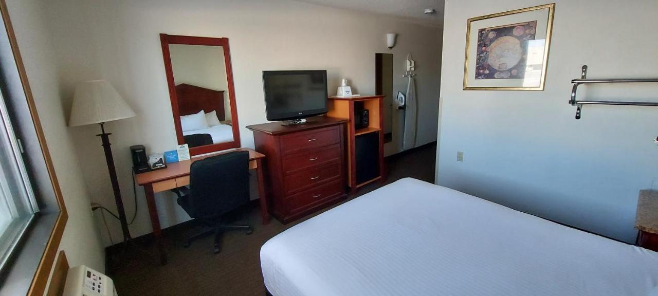 Days Inn By Wyndham Willmar Kültér fotó